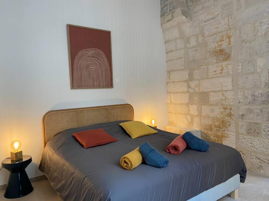 Avec Ventilateurs Proche Du Palais Des Papes Apartamento Aviñón